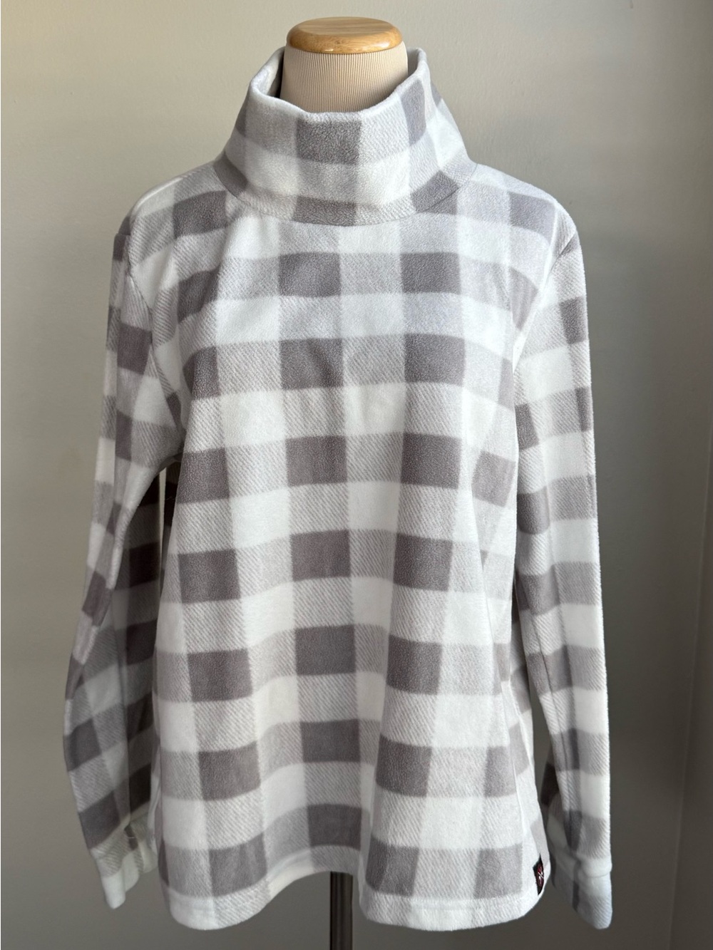 Cozy Gray Plaid Turtleneck Sweater - Women's Large